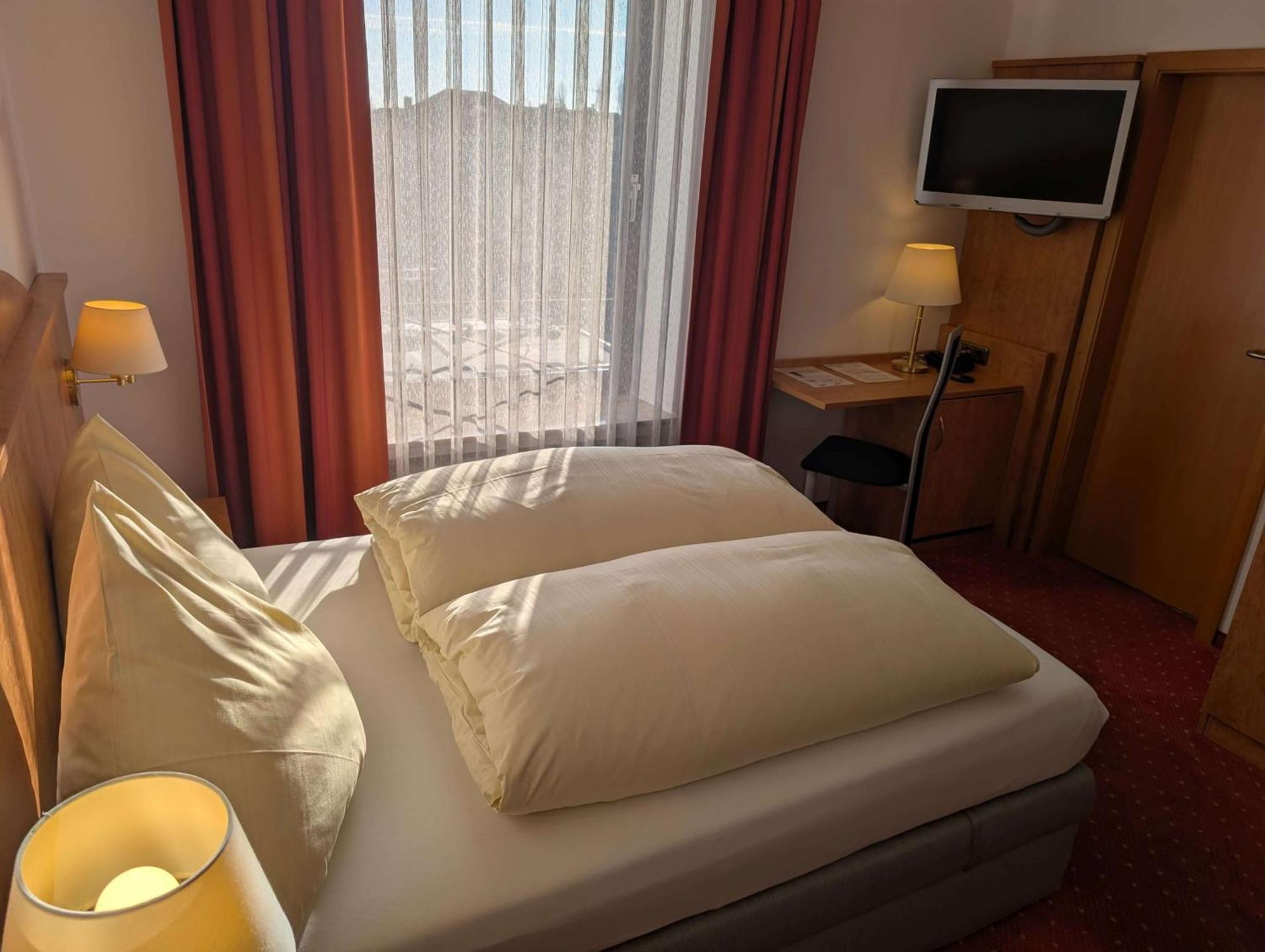 Stadthotel Augsburg Dış mekan fotoğraf